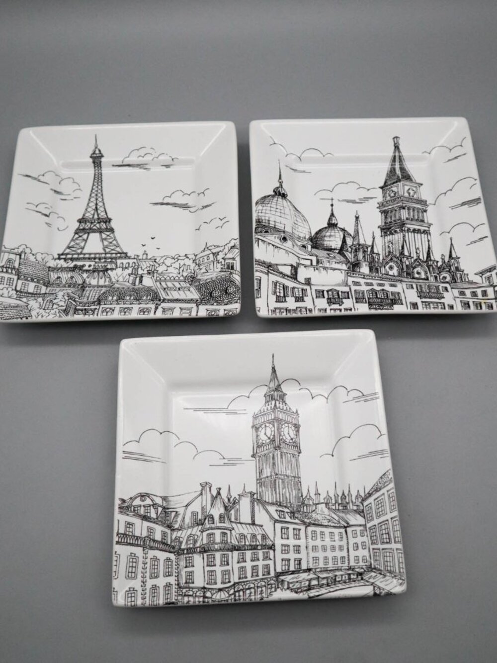 222 Fifth City Scenes Black Appetizer Dessert Plates 5 1/2" London Paris Venice